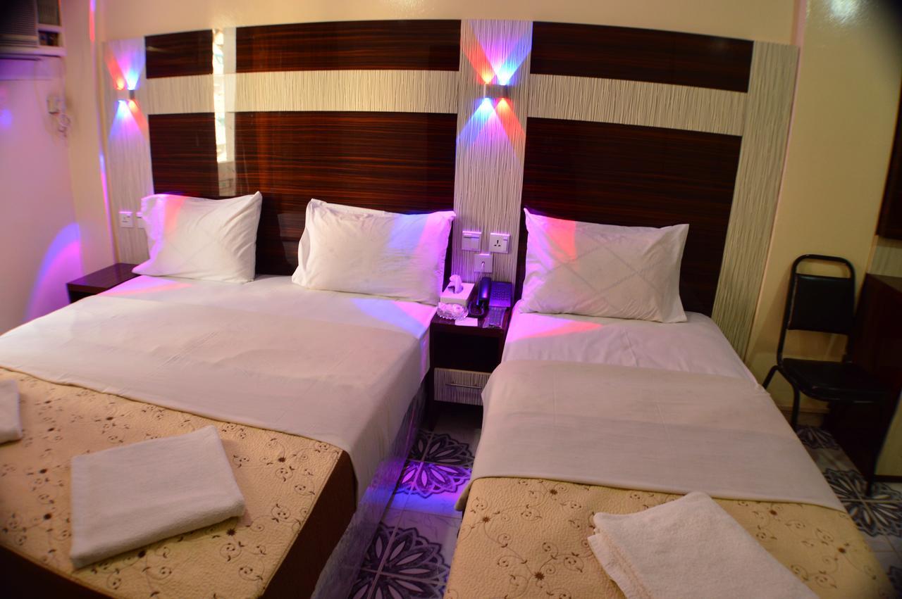 Tehran Hotel Dubaj Zewnętrze zdjęcie