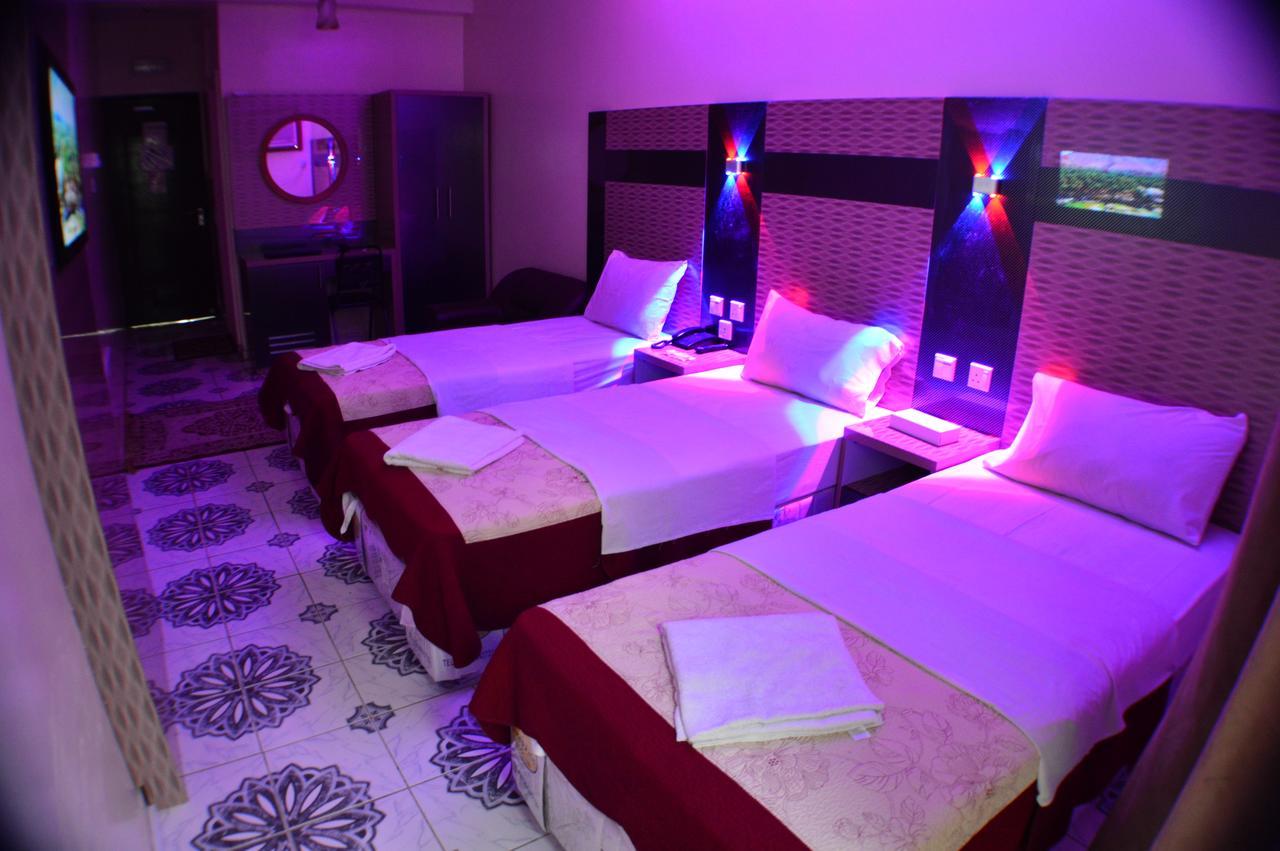 Tehran Hotel Dubaj Zewnętrze zdjęcie